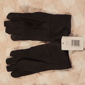 Women's Black Gloves Size L NWT